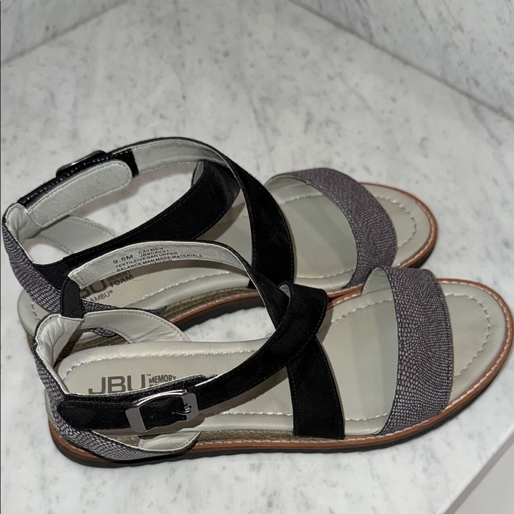 JBU Caymen sandals, size 9.5